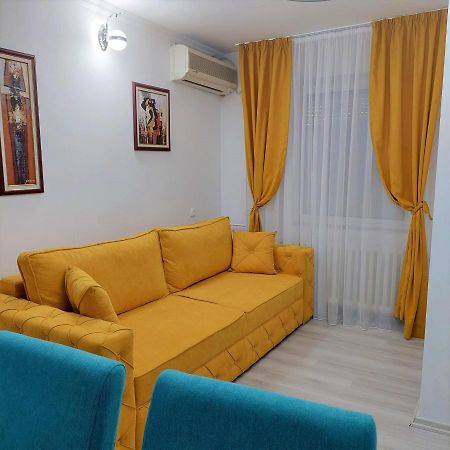 City Lux Square Apartments Skopje Eksteriør billede