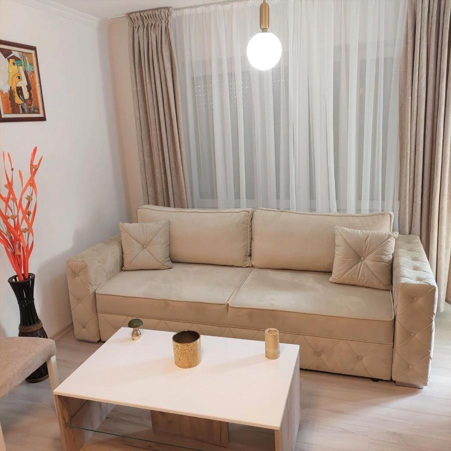 City Lux Square Apartments Skopje Eksteriør billede
