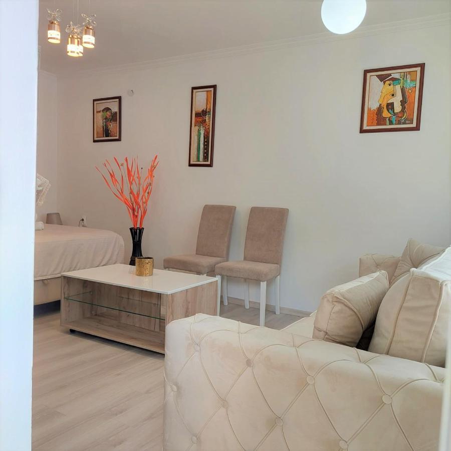 City Lux Square Apartments Skopje Eksteriør billede